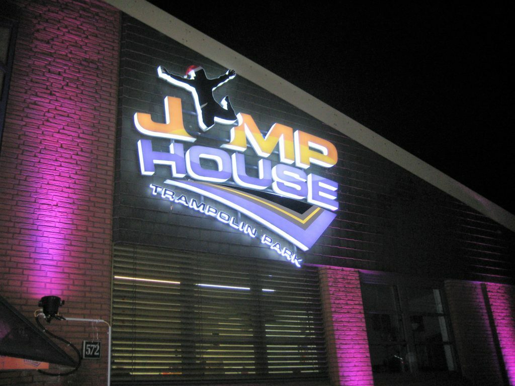 JumpHouse