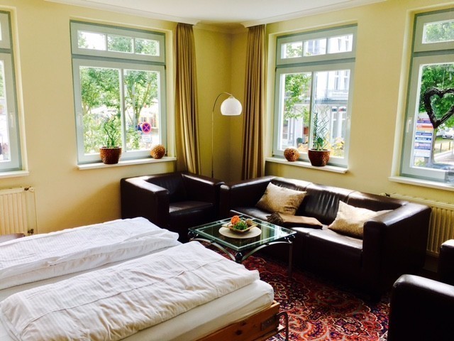 Wohnzimmer mit Schlafzimmer Wohnzimmer mit Schlafzimmer