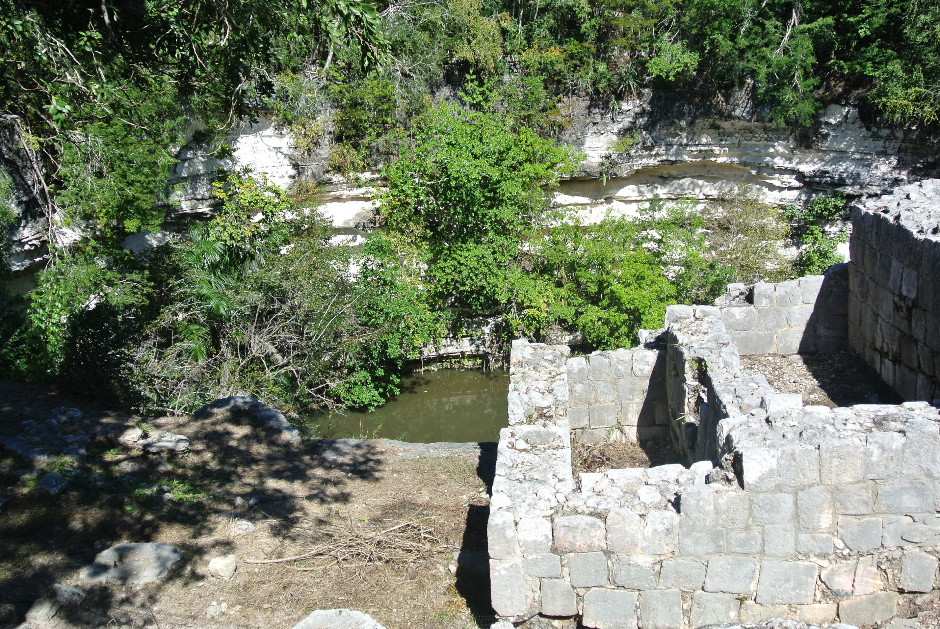 MS WellTravel Cenote Chichen Itza