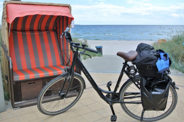 Fahrradtour-Pause am Strand in Scharbeutz Fahrradtour-Pause am Strand in Scharbeutz
