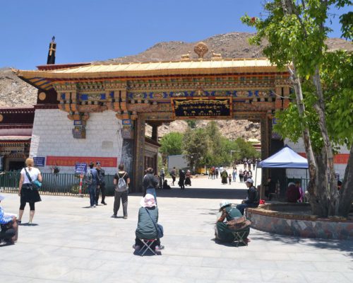 Eingang zur Sera Monastery Eingang zur Sera Monastery