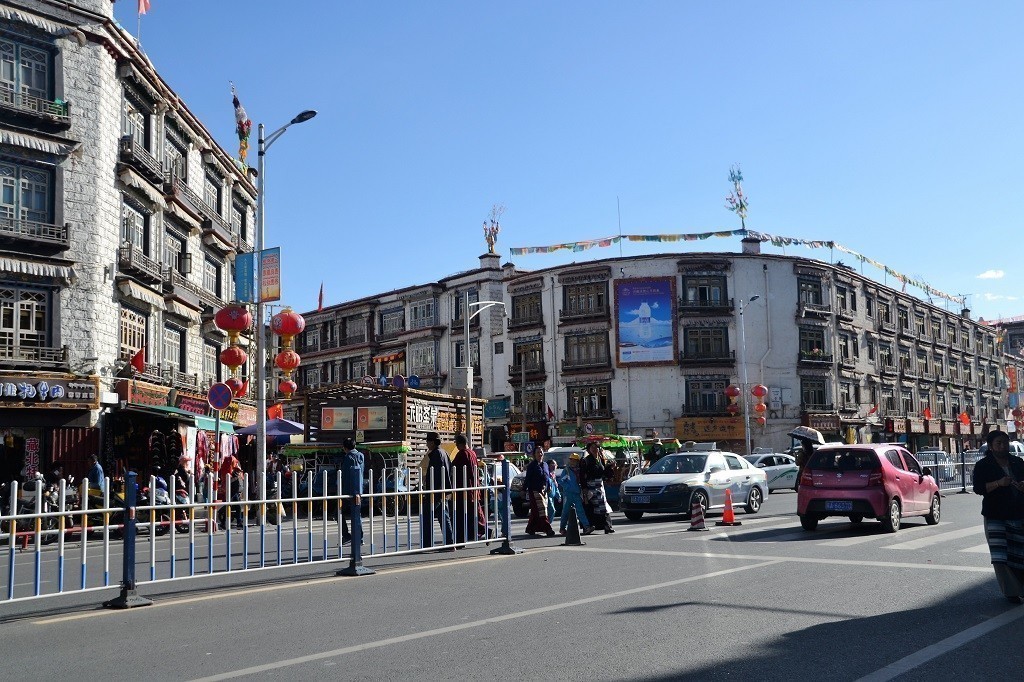 Straße Lhasa_Tibet