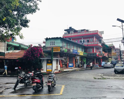 Verlassene Straße in Pokhara