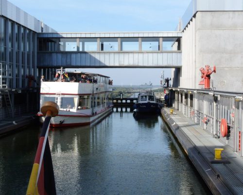 38m in die Lüfte 38m in die Lüfte