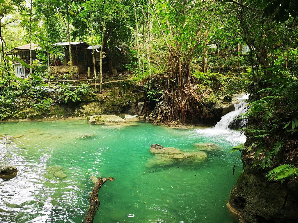 Kawasan Falls Insel Cebu Philippinen