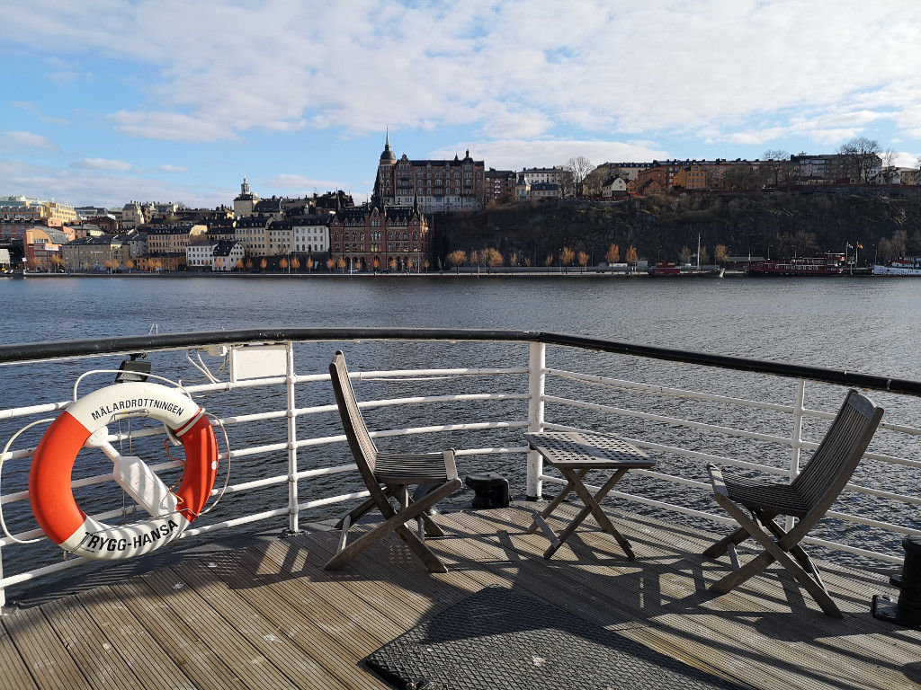 Außenterrasse auf Yacht