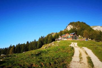 Hüttenwanderung Tipps: Übernachtung in einer Hütte