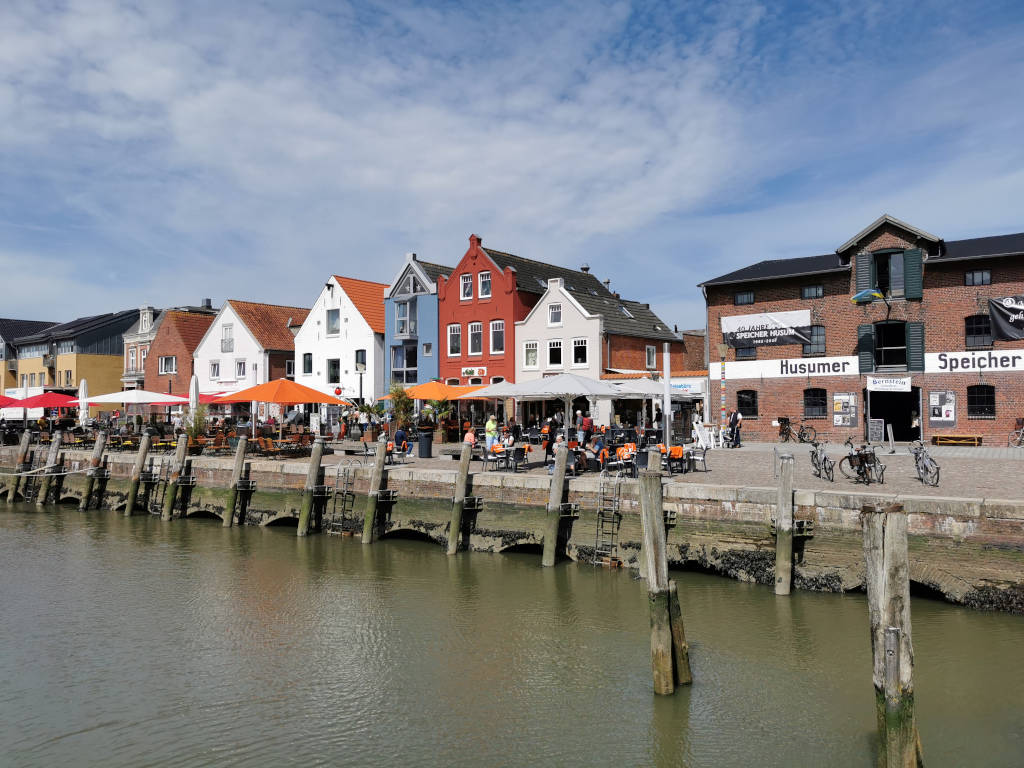 Husum Hafen - Sehenswürdigkeiten in der Hafenstadt Husum