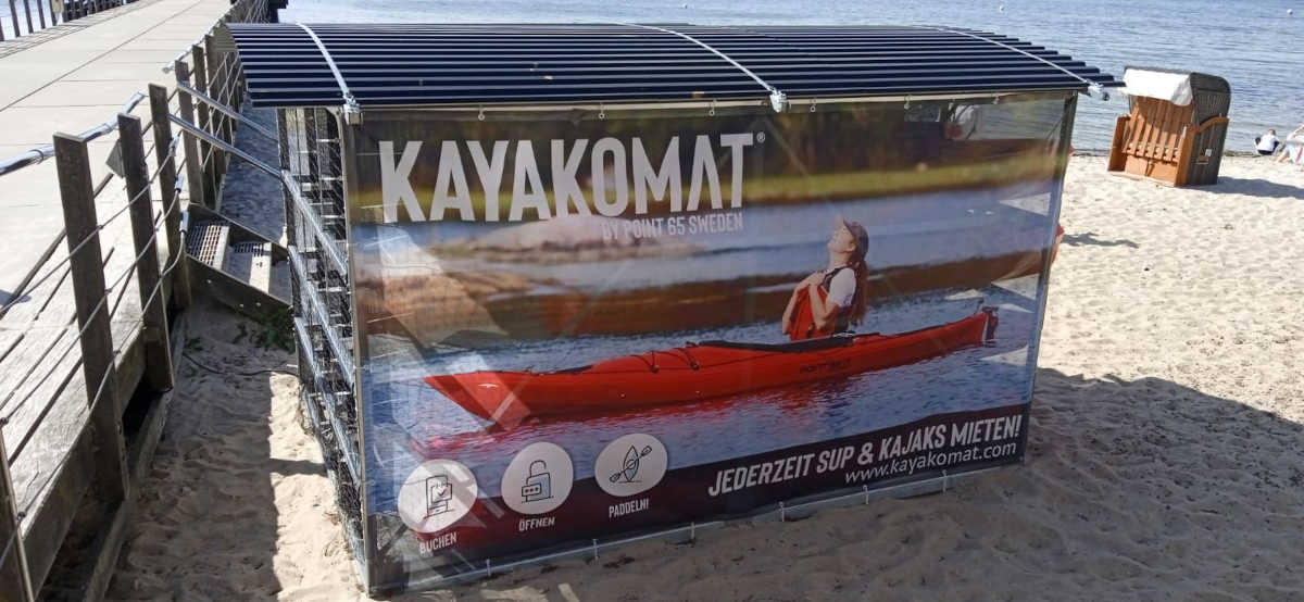 Leih Dir am Strand ein Kajak aus