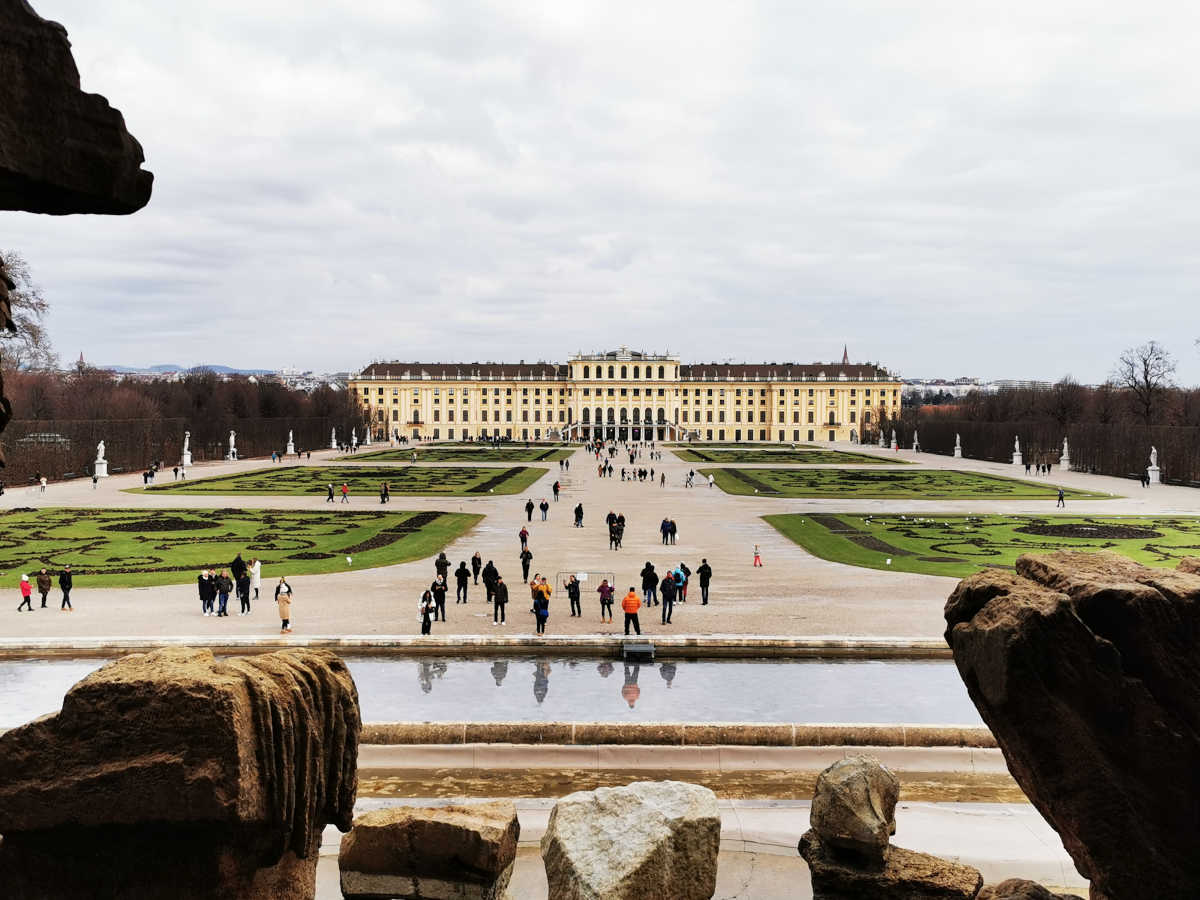 Schloss Schönbrunn im Winter Schloss Schönbrunn im Winter
